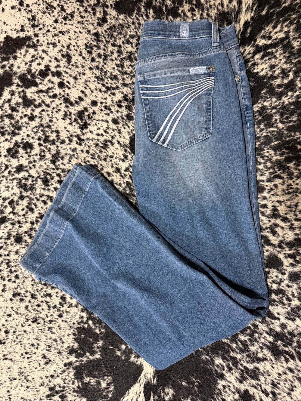 NWOT 7 For All Mankind Women's Medium Blue Bootcut Jeans